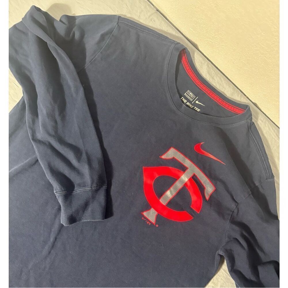 Minnesota Twins Nike Shirt Mens Large Swoosh Baseball Long Sleeve Mens